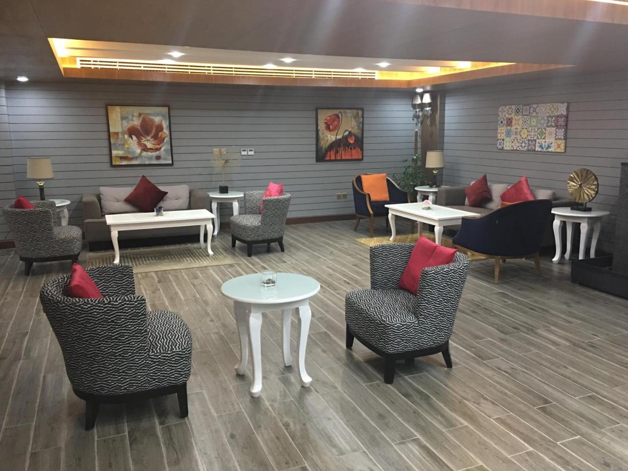 Golden Bujari Alulaya Hotel Ал Хубар Екстериор снимка